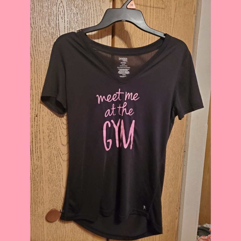 Women's size 8-10 shirt